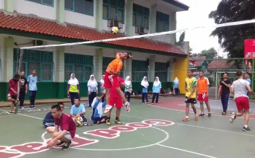 Latihan Bola Voli 4