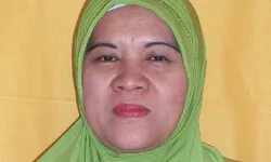Dra Any Nurwati