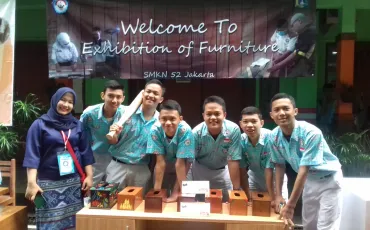 Photo Pameran Hasil Karya Peserta Didik SMKN 52 Tahun 2018 6 img_20171221_wa0038