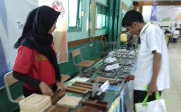 Photo Pameran Hasil Karya Peserta Didik SMKN 52 Tahun 2018 28 img_20171222_wa0116