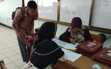 Foto Kegiatan Penyampaian Raport Kenaikan Kelas Th. 2017/2018 4 img_20180629_072826