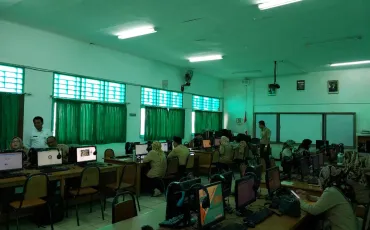 Photo Pengembangan SDM dan ICT Guru SMKN 52 35 img_20180829_wa0006