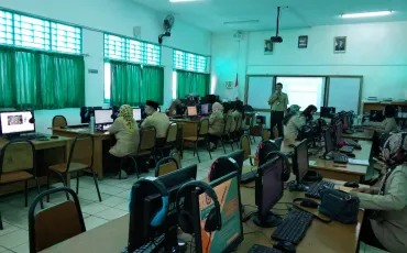 Photo Pengembangan SDM dan ICT Guru SMKN 52 36 img_20180829_wa0007