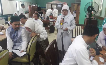 Photo Rapat Kerja SMK Negeri 52 Jakarta 14 whatsapp_image_2018_04_27_at_07_47_04