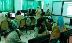 Pelatihan Guruguru SMK Negeri 52 Jakarta