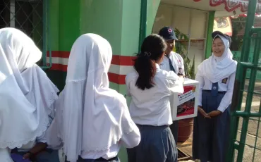 Photo SMKN 52 Jakarta Peduli Bencana Palu 10 whatsapp_image_2018_10_08_at_07_34_35