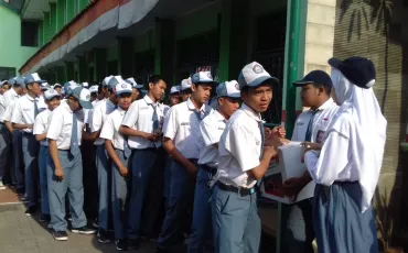 Photo SMKN 52 Jakarta Peduli Bencana Palu 27 whatsapp_image_2018_10_08_at_07_42_39