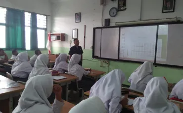 Photo Supervisi SMK Negeri 52 45 whatsapp_image_2018_10_09_at_07_19_30