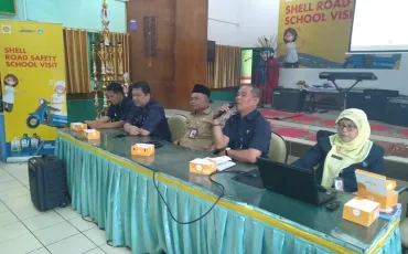 Berbagai Kegiatan Rapat SMK Negeri 52