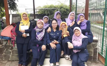 Photo Warna-warni SMKN 52 Tahun 2018_2 38 whatsapp_image_2018_11_19_at_07_36_07