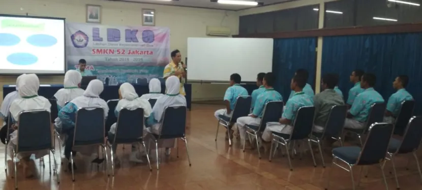 Pembekalan pengurus OSIS dengan LDKO