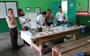 Foto Kegiatan Verifikasi Alat UKK Tahun 2018/2019 7 whatsapp_image_2019_02_06_at_10_50_43