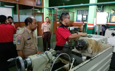 Foto Kegiatan Verifikasi Alat UKK Tahun 2018/2019 14 whatsapp_image_2019_02_06_at_14_05_26