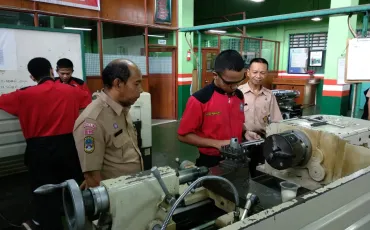 Foto Kegiatan Verifikasi Alat UKK Tahun 2018/2019 15 whatsapp_image_2019_02_06_at_14_05_28