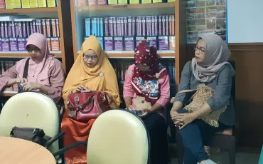 Photo Rapat Pembentukan Komite SMKN 52 13 whatsapp_image_2019_02_12_at_09_40_39