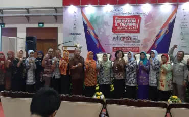 Photo 28 tahun Indonesia International Education & Training Expo 2019 14 whatsapp_image_2019_02_14_at_13_40_36
