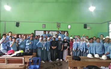 Photo Sertifikasi SDM Vokasional SMK Bidang Jasa Konstruksi 10 whatsapp_image_2019_02_23_at_13_52_49