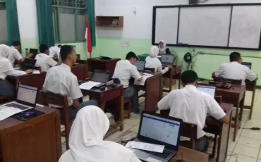 Photo USBN SMKN 52 Jakarta Th. 2019 28 whatsapp_image_2019_03_04_at_11_28_45