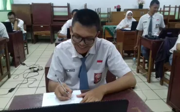 Photo USBN SMKN 52 Jakarta Th. 2019 35 whatsapp_image_2019_03_04_at_11_38_09