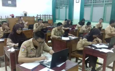 Photo USBN SMKN 52 Jakarta Th. 2019 44 whatsapp_image_2019_03_06_at_08_27_52