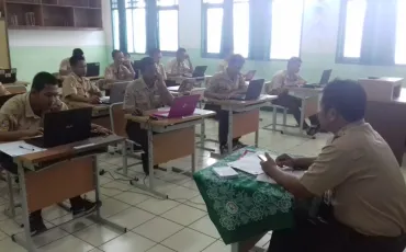 Photo USBN SMKN 52 Jakarta Th. 2019 50 whatsapp_image_2019_03_06_at_08_31_51