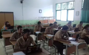 Photo USBN SMKN 52 Jakarta Th. 2019 52 whatsapp_image_2019_03_06_at_08_34_36