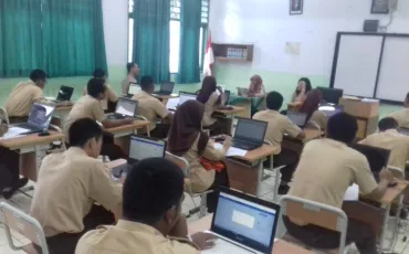 Photo USBN SMKN 52 Jakarta Th. 2019 55 whatsapp_image_2019_03_06_at_08_36_36