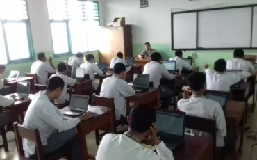 Photo USBN SMKN 52 Jakarta Th. 2019 61 whatsapp_image_2019_03_08_at_07_17_00