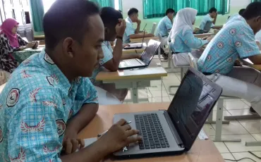 Photo USBN SMKN 52 Jakarta Th. 2019 136 whatsapp_image_2019_03_14_at_07_48_09