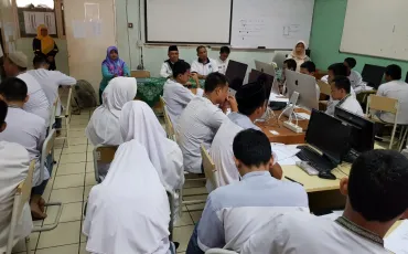 Photo Uji Sertifikasi LSP P1 Teknik Gbr. Bangunan Th. 2019 29 whatsapp_image_2019_04_05_at_09_11_36