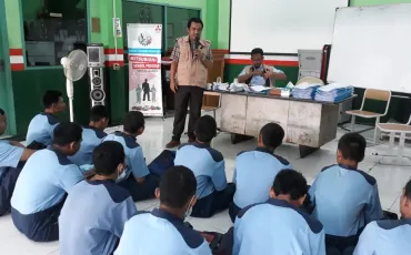 Foto Kegiatan Uji Sertifikasi LSP P1 Tek. Kend. Ringan Th. 2019 20 whatsapp_image_2019_04_09_at_07_42_501