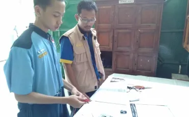 Foto Kegiatan Uji Sertifikasi LSP P1 Tek. Kend. Ringan Th. 2019 9 whatsapp_image_2019_04_16_at_14_42_27