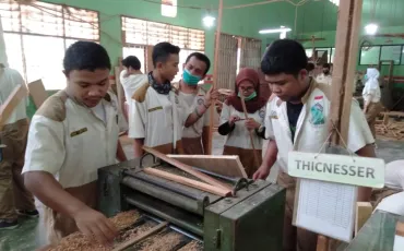 Photo UKK Teknik Furnitur Tahun 2019 4 whatsapp_image_2019_04_16_at_14_43_584