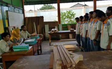 Photo Jejaring LSP P1 SMK Negeri 52 2 whatsapp_image_2019_04_18_at_16_30_37