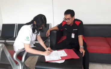 Foto Kegiatan Berwarnanya SMKN 52_Th. 2019_1 13 whatsapp_image_2019_09_17_at_08_16_46