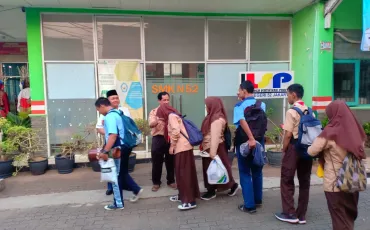 Foto Kegiatan Berwarnanya SMKN 52_Th. 2019_1 16 whatsapp_image_2019_09_18_at_06_09_21