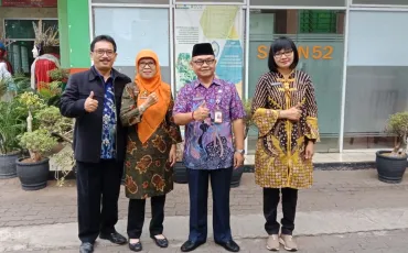 Foto Kegiatan Berwarnanya SMKN 52_Th. 2019_1 22 whatsapp_image_2019_09_19_at_06_11_11