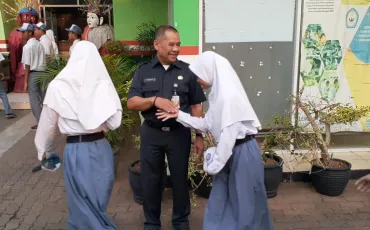 Foto Kegiatan Berwarnanya SMKN 52_Th. 2019_1 33 whatsapp_image_2019_09_23_at_06_30_59