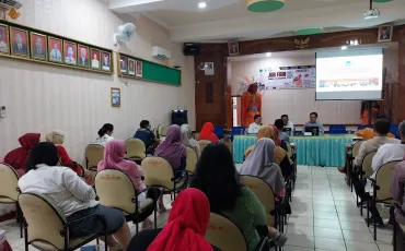 Foto Kegiatan Kegiatan Upskiling dan Re Skiling 16 ~blog/2024/10/18/whatsapp_image_2024_10_18_at_11_38_20_1