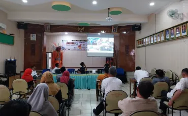 Foto Kegiatan Kegiatan Upskiling dan Re Skiling 19 ~blog/2024/10/18/whatsapp_image_2024_10_18_at_11_38_21