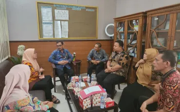 Foto Kegiatan Pendampingan Implementasi Pembelajaran (PIP) SMKN 52 Jakarta 7 ~blog/2024/10/2/whatsapp_image_2024_10_02_at_10_09_44