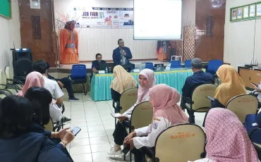 Foto Kegiatan Workshop Penyusunan Program Literasi dan Numerasi 11 ~blog/2024/10/21/whatsapp_image_2024_10_21_at_08_59_40