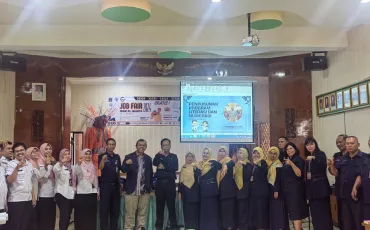 Foto Kegiatan Workshop Penyusunan Program Literasi dan Numerasi 26 ~blog/2024/10/21/whatsapp_image_2024_10_21_at_11_25_13_1