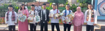 Slideshow Hari Guru Nasional 2 ~blog/2024/11/25/whatsapp image 2024 11 25 at 07 23 53