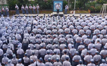 Foto Kegiatan AKTIFITAS RUTIN SMKN 52 JAKARTA (17 Februari 2025) 18 ~blog/2025/2/17/whatsapp_image_2025_02_17_at_06_41_27