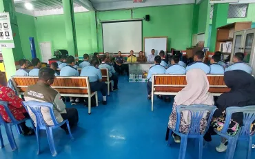 Foto Kegiatan UJI SERTIFIKASI KOMPETENSI TKR (SKEMA OKUPASI: ELETRICAL JUNIOR TECHNICIAN) 2 ~blog/2025/2/20/whatsapp_image_2025_02_20_at_08_03_00_1