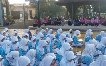 Foto Kegiatan Tadarus Pagi Di bulan Ramadhan 5 ~blog/2025/3/6/whatsapp_image_2025_03_06_at_07_05_40