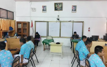Foto Kegiatan Pelaksanaan Asesesmen Akhir Tahun Berbasis Komputer (AATBK) 27 ~blog/2025/6/11/whatsapp_image_2025_06_05_at_07_11_15
