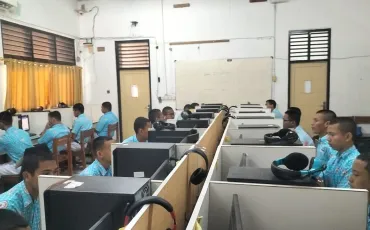 Foto Kegiatan Pelaksanaan Asesesmen Akhir Tahun Berbasis Komputer (AATBK) 17 ~blog/2025/6/11/whatsapp_image_2025_06_05_at_07_31_27