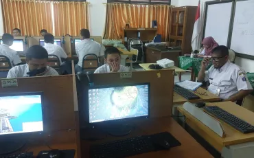 Foto Kegiatan Pelaksanaan Asesesmen Akhir Tahun Berbasis Komputer (AATBK) 11 ~blog/2025/6/11/whatsapp_image_2025_06_10_at_07_01_08